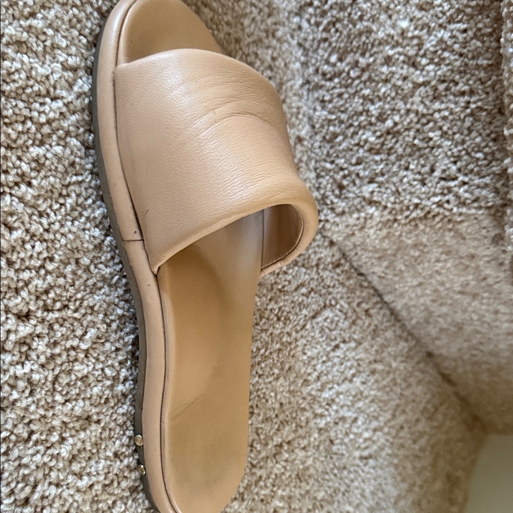 beek Tan Leather Slide Sandals - Picture 4 of 5